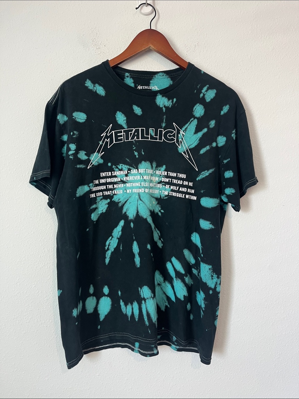 Metallica Tie-Dye Graphic Tee in Teal & Black